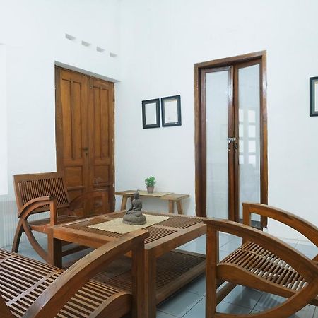 Oyo 287 Rumah Eyang Near Rsud Kota Yogyakarta Hotel Ngoại thất bức ảnh