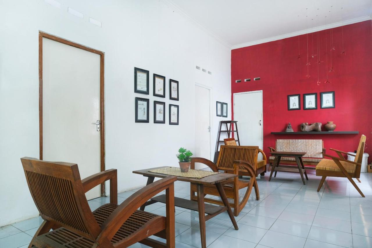 Oyo 287 Rumah Eyang Near Rsud Kota Yogyakarta Hotel Ngoại thất bức ảnh